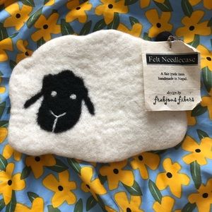 Felt Wool Sheep Handmade Needlecase Wallet Pouch